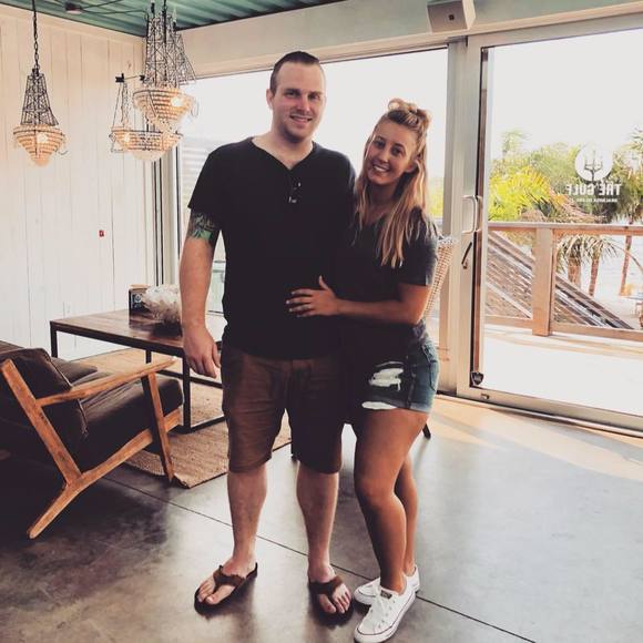 Meet your Posher, Deanna - Picture 1 of 1